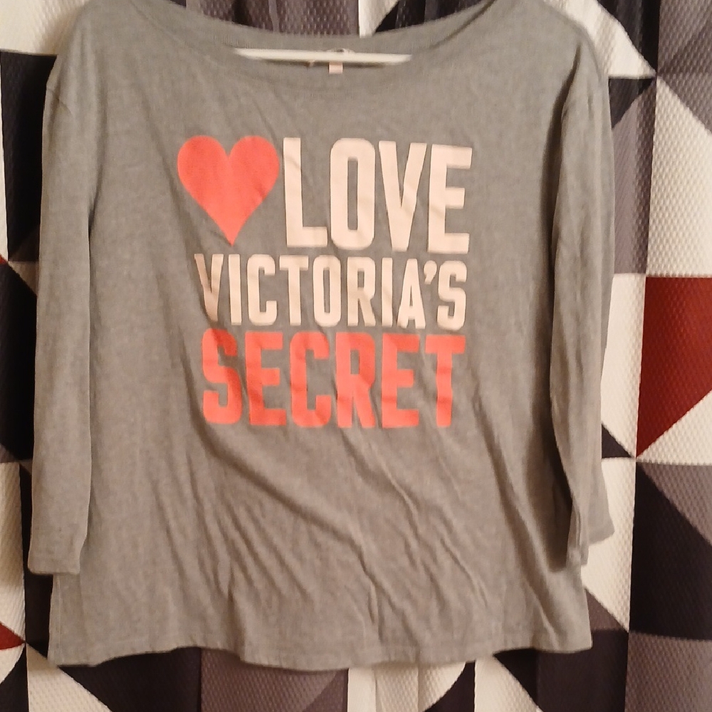 🧡Victoria's Secret Gray Long Sleeve Shirt